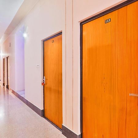 Fabhotel Shree Venkatesh Nileyam Ayodhya المظهر الخارجي الصورة